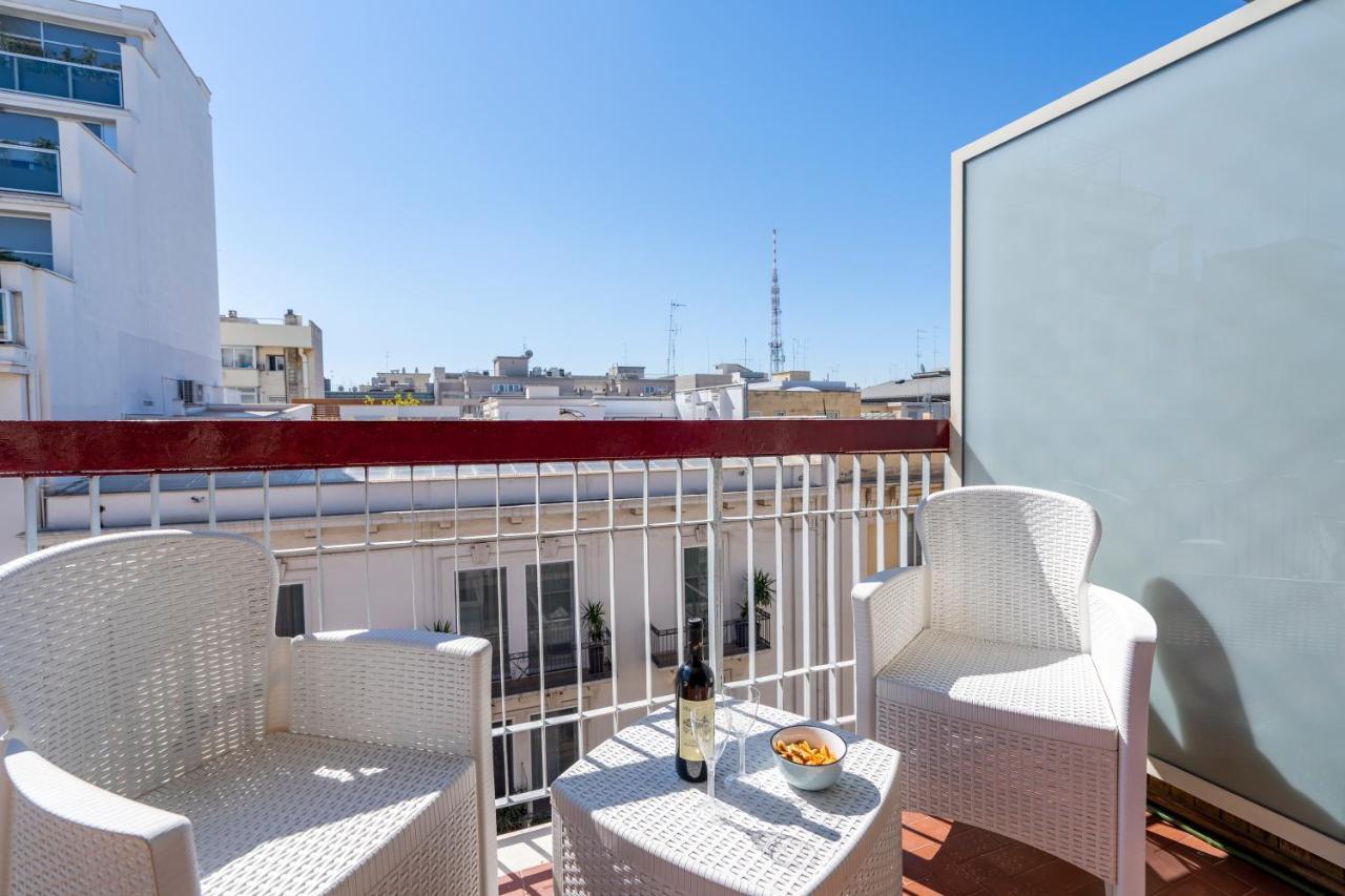 Central & Elegant Loft - With Balcony 바리 외부 사진